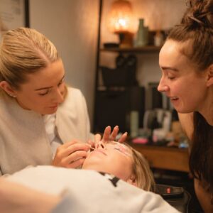 The Beauty Social: Lash & Brow Edit - Sunday 27th September